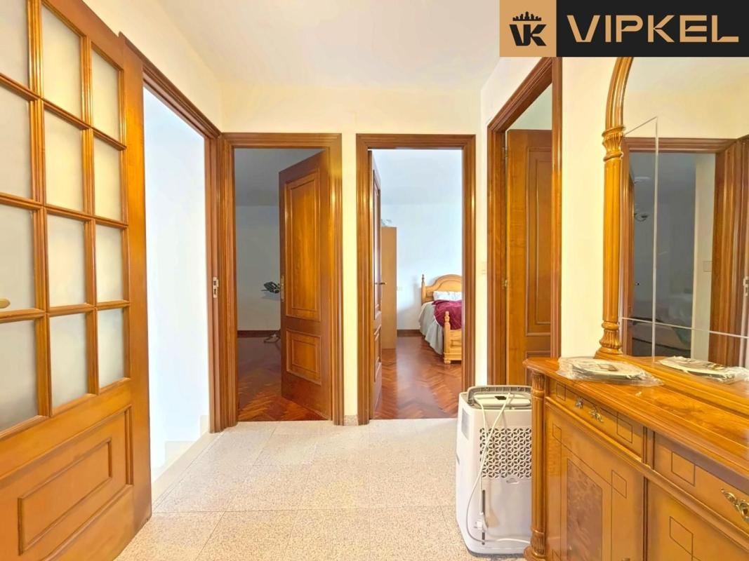 Propiedades en venta y alquiler en España photo 2