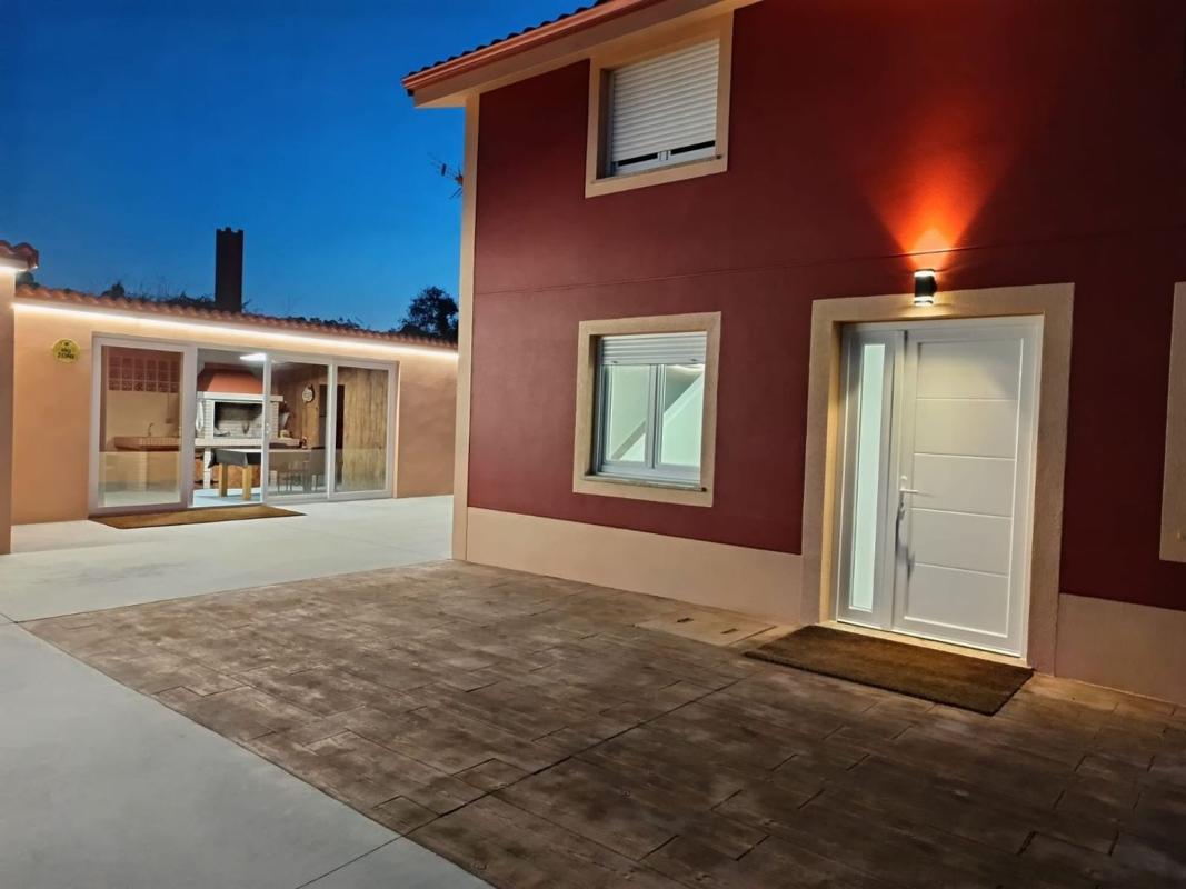 Sale of independent chalet in Vilaverde, 12, Coristanco
photo 1