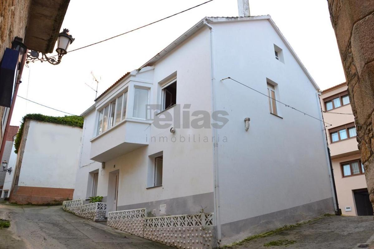 Sale of independent chalet in Medico Francisco de los Santos, Laxe
photo 2