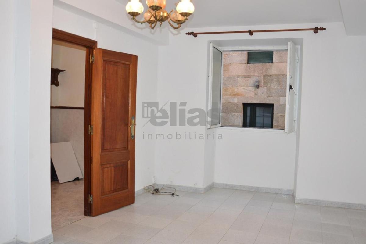 Sale of independent chalet in Medico Francisco de los Santos, Laxe
photo 4