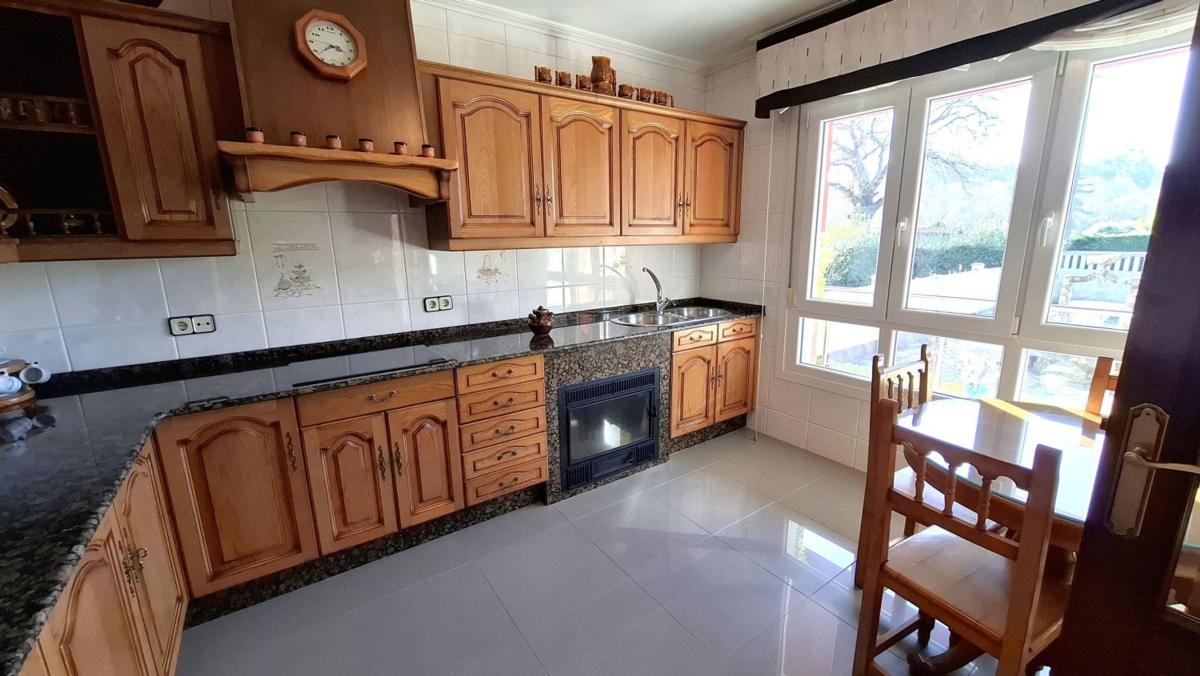 Продажа отдельного шале в  Laracha, Ларача photo 4