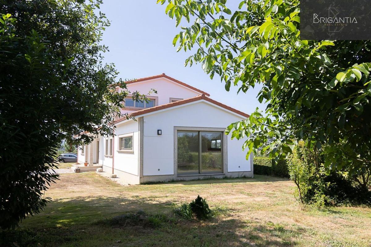 Sale of independent chalet in Riotorto, Laracha
photo 4