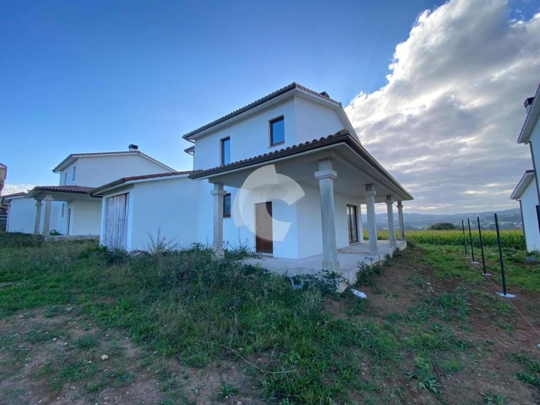 Sale of independent chalet in Piñeiro, Carballo
 photo 3