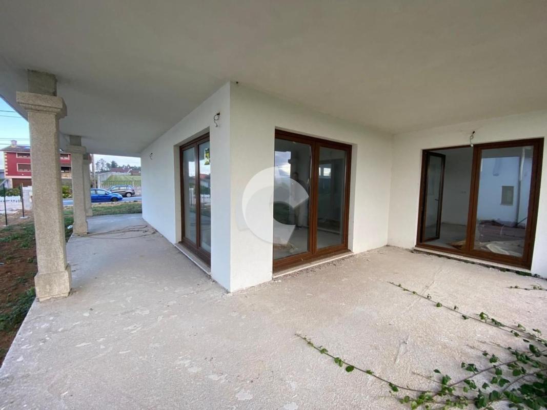 Sale of independent chalet in Piñeiro, Carballo
 photo 5