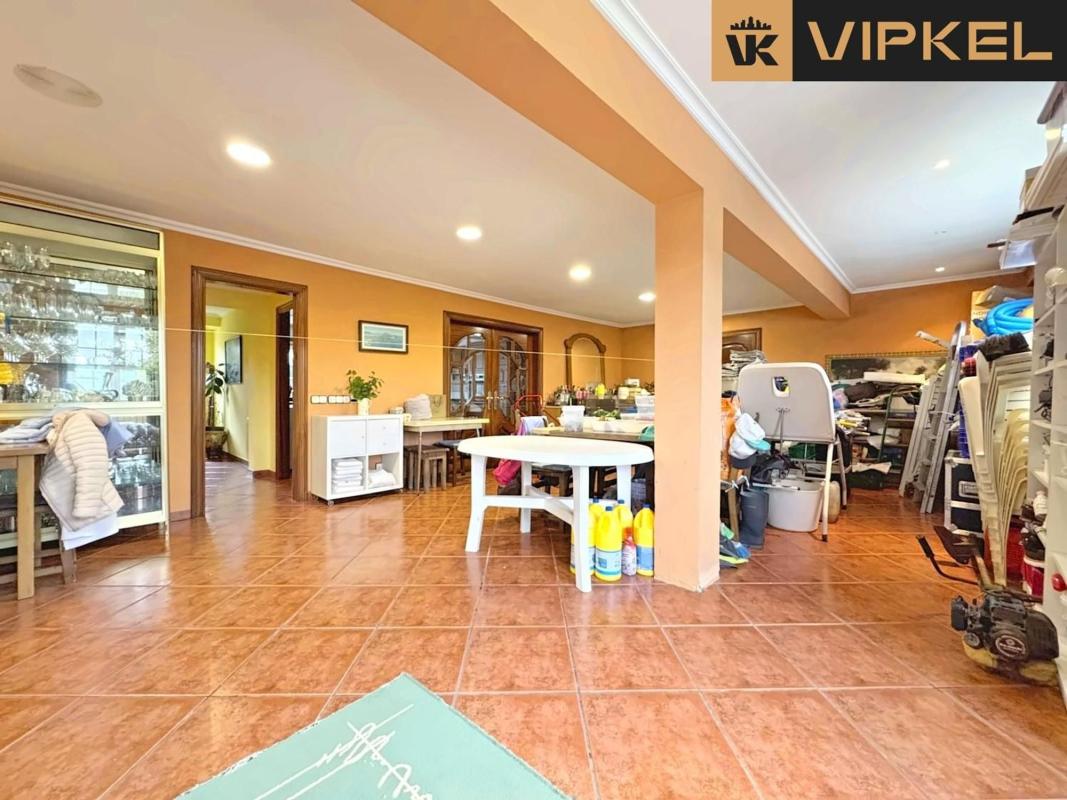 Продажа отдельного шале в Aldeola, Мальпика-де-Бергантиños photo 4