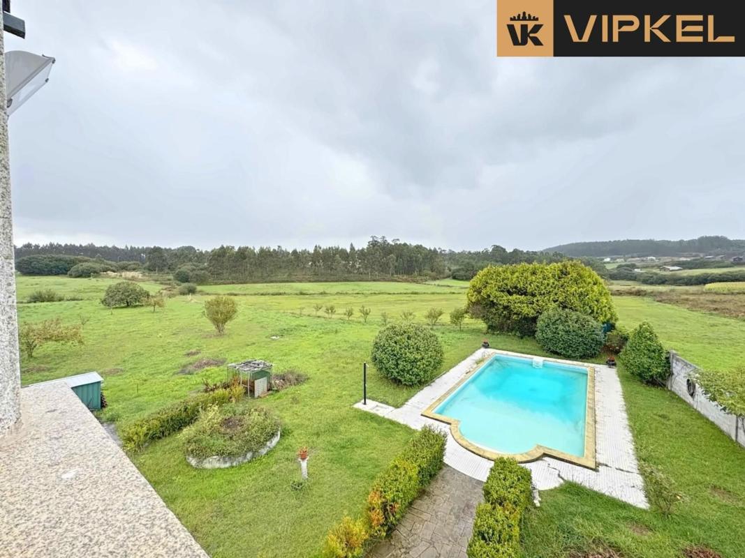Продажа отдельного шале в Aldeola, Мальпика-де-Бергантиños photo 5