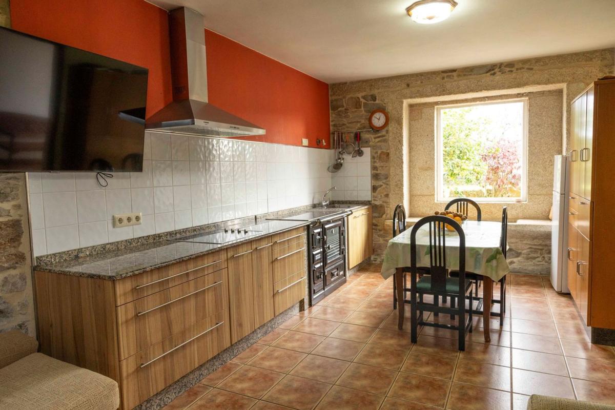 Properties for sale and rent in Spain photo 5