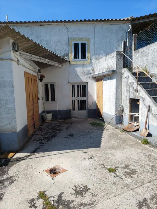 Продажа отдельного шале в Seixas, 3, Мальпика-де-Бергантиños photo 1