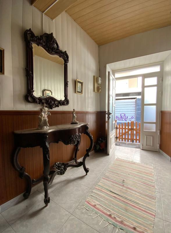 Properties for sale and rent in Spain photo 5