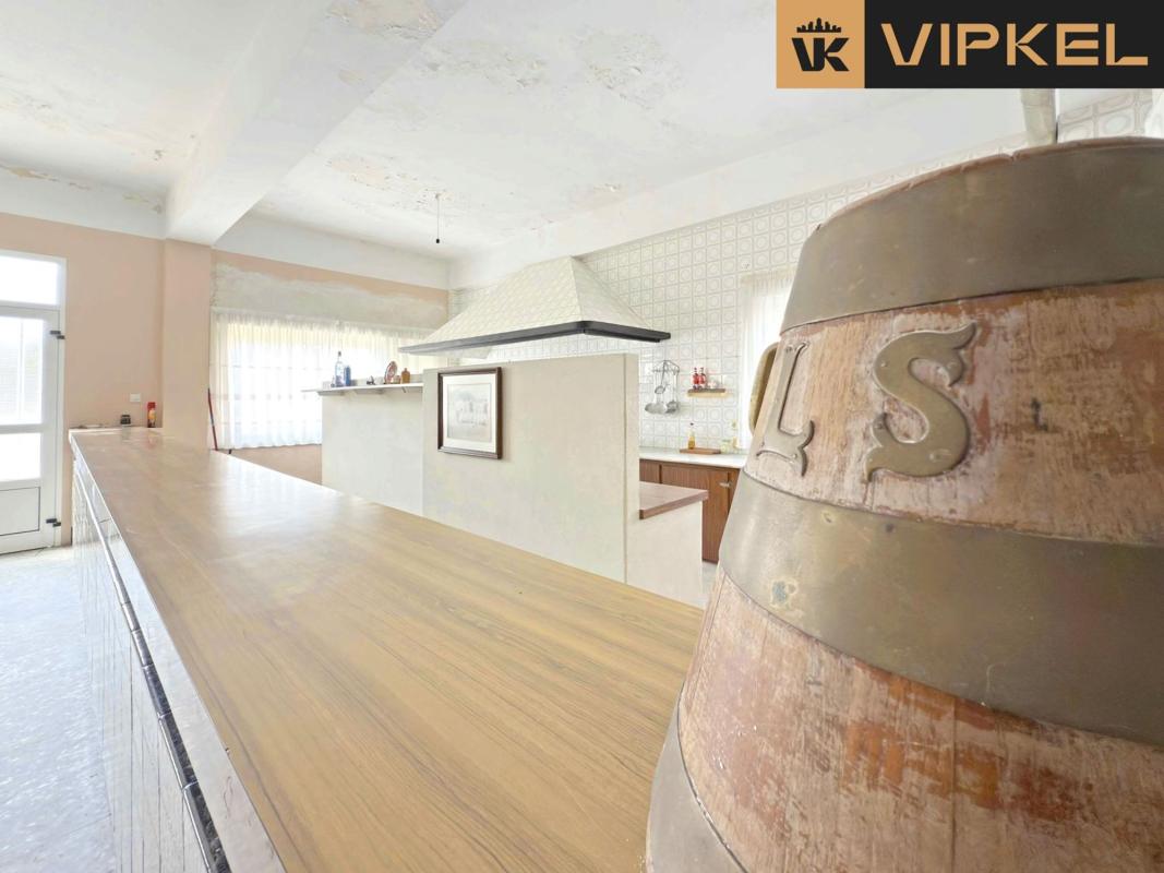 Sale of independent chalet in AV ISIDRO PARGA PONDAL, Laxe
photo 3