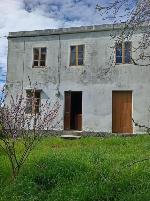Продажа отдельного шале в Pasacondia, 3, Мальпика-де-Бергантиños photo 1