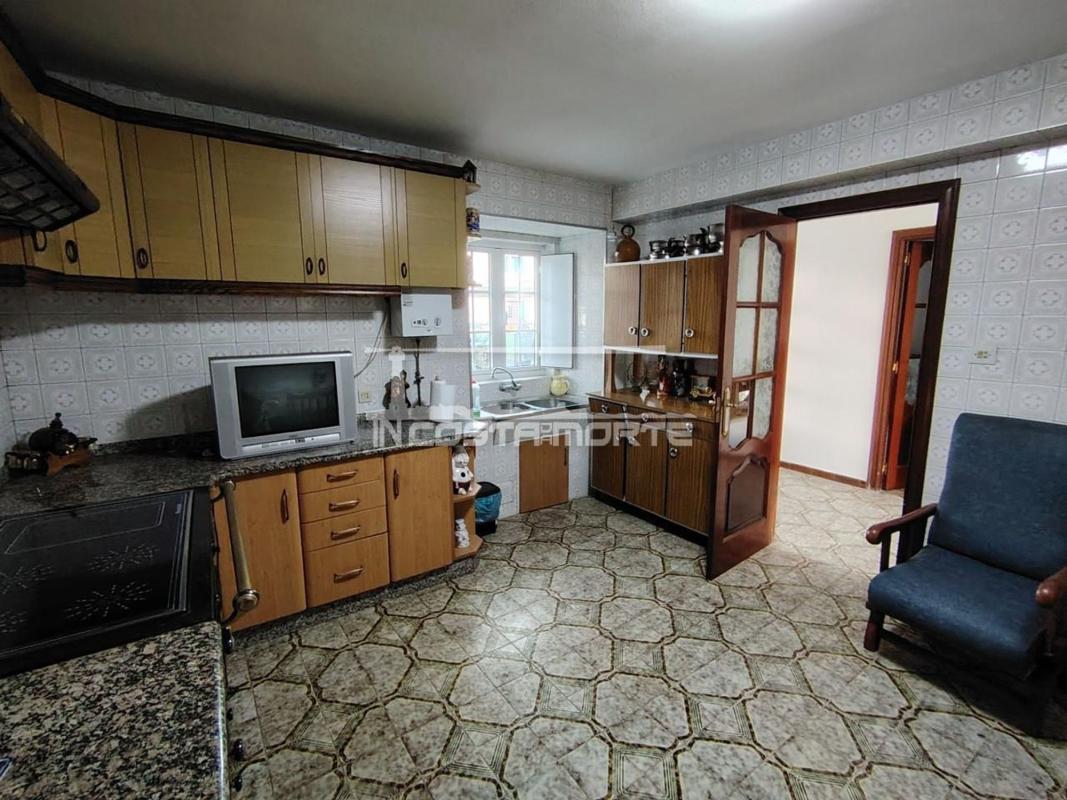 Продажа отдельного шале в  Ponteceso, Понтесесо photo 3