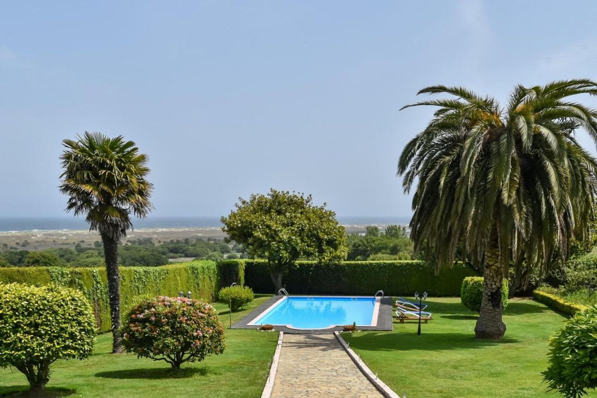Sale of independent chalet in Lugar Outeiro, Carballo
 photo 3