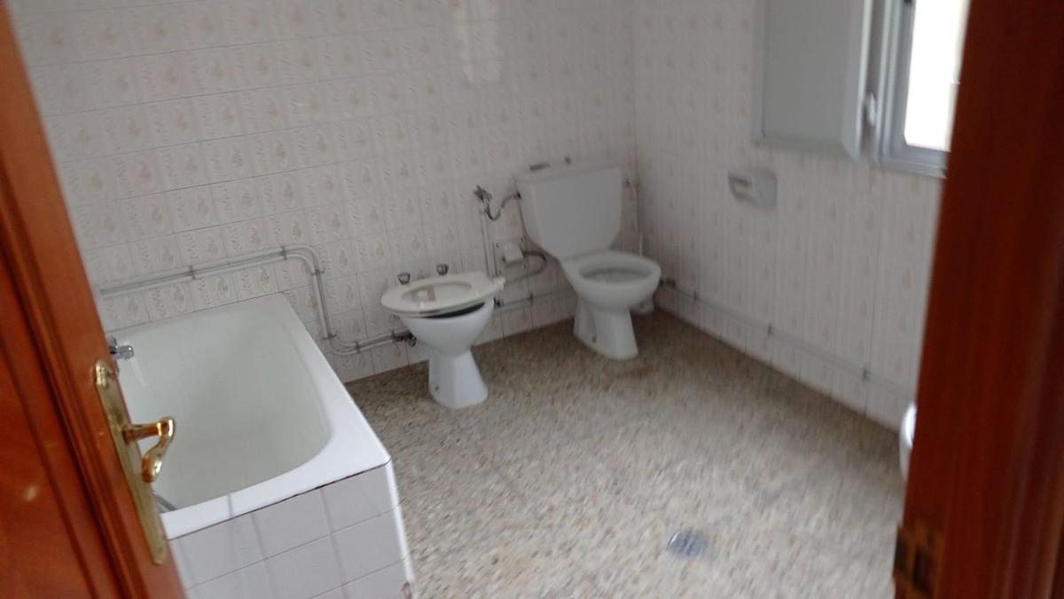 Sale of independent chalet in Calle Insúa, 4, Laxe
photo 4