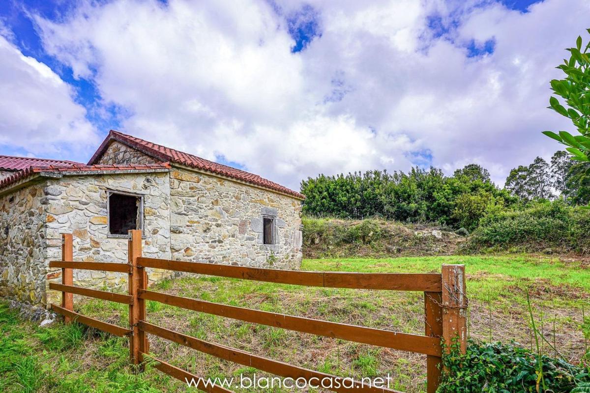 Sale of independent chalet in Coristanco, Coristanco
 photo 2