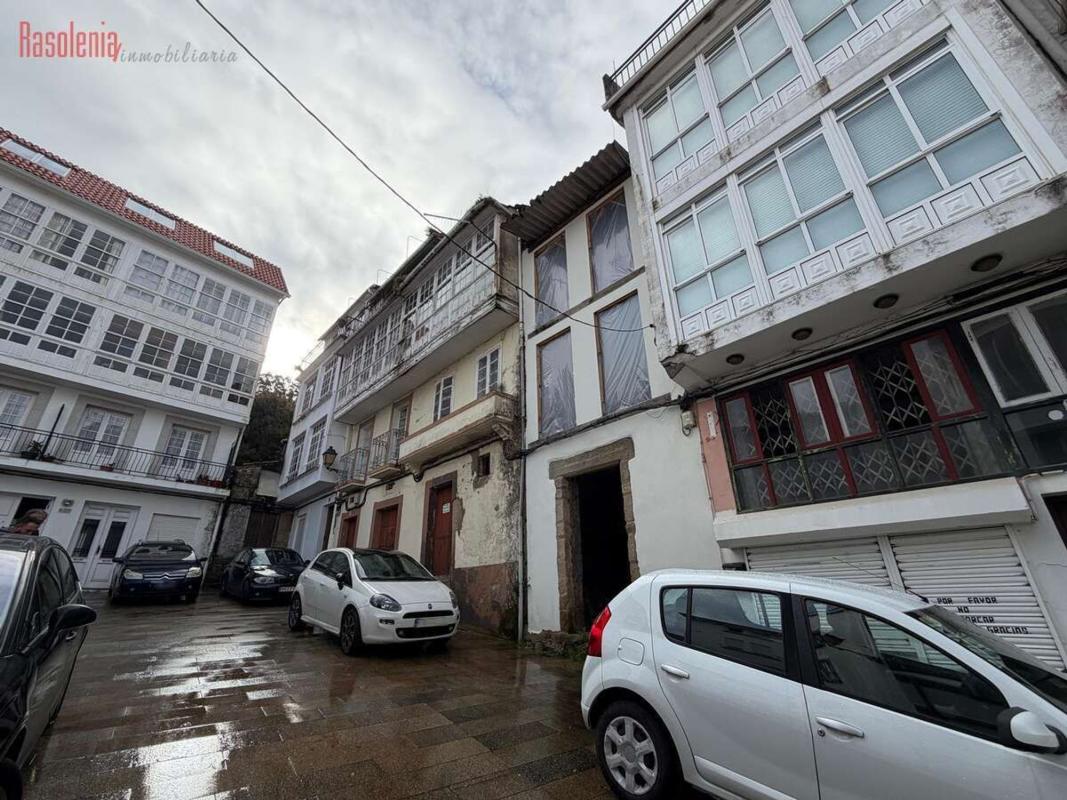 Properties for sale and rent in Spain photo 2