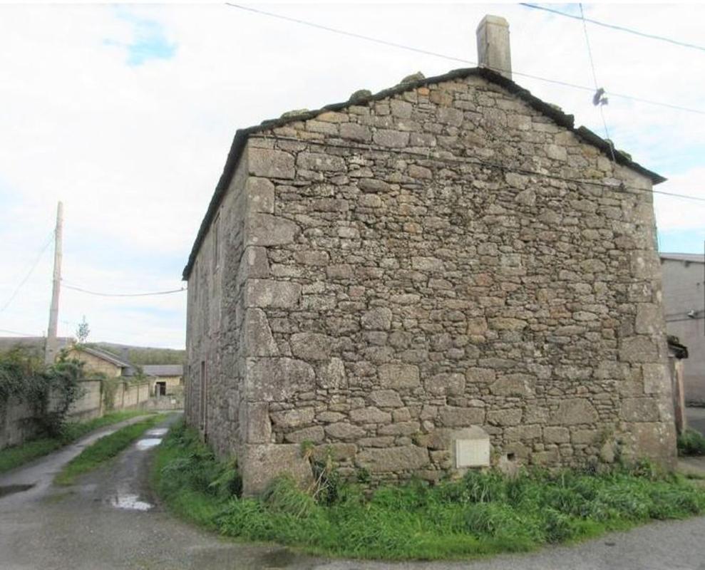 Properties for sale and rent in Spain photo 2