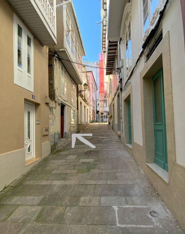 Sale of townhouse in Calle Alcacer, 5 , Pontedeume photo 1