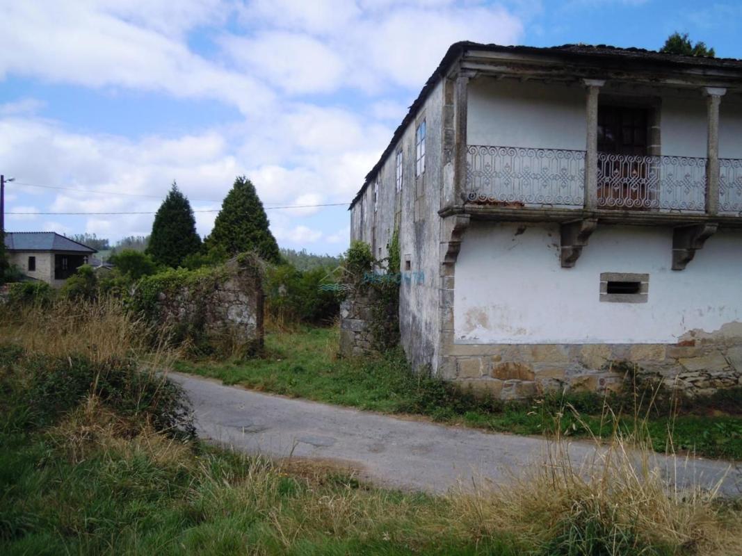 Sale of independent chalet in Monfero, Monfero
 photo 2