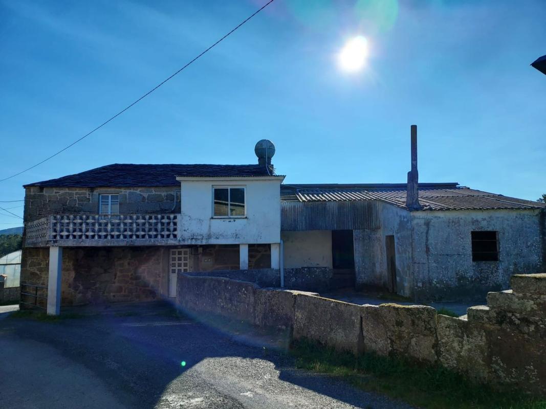 Properties for sale and rent in Spain photo 3