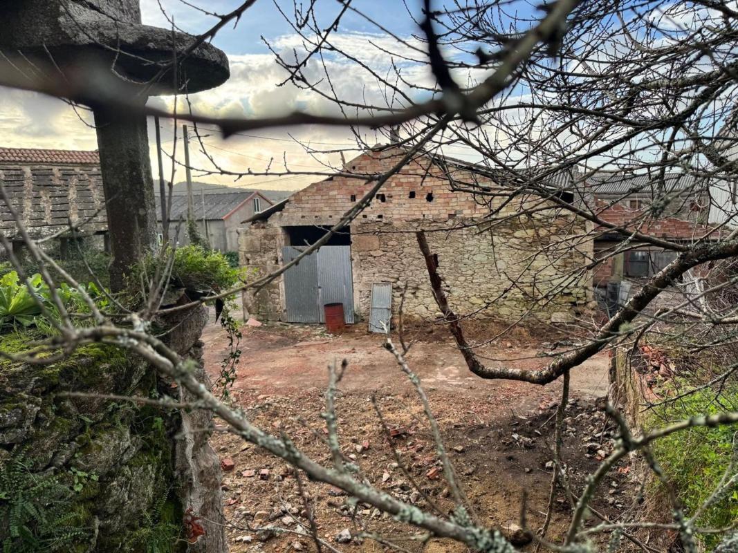 Sprzedaż niezależnego domku jednorodzinnego w  Aldea de Vilanova, 65, Cee photo 3