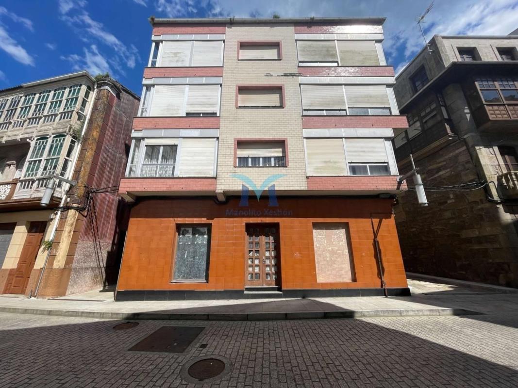 Sprzedaż niezależnego domku jednorodzinnego w Calle Alvarellos Berrocal, 15, Cee photo 1