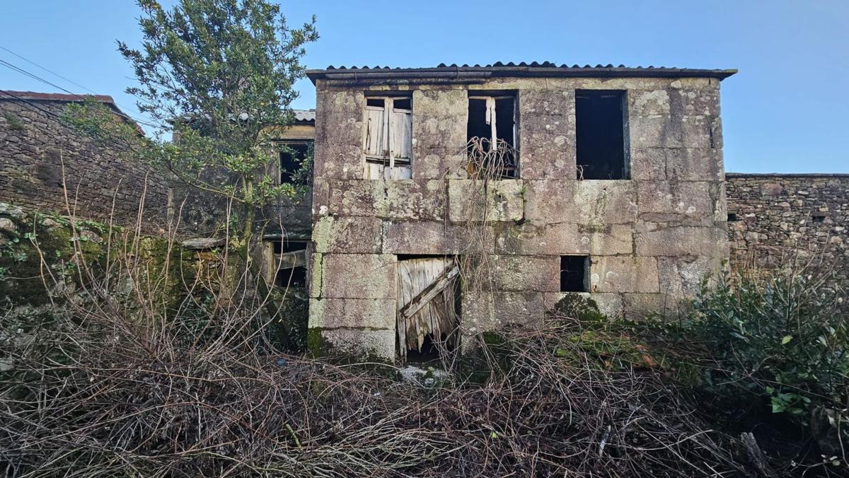 Sprzedaż niezależnego domku jednorodzinnego w OLVEIRA s/n, Dumbria photo 2