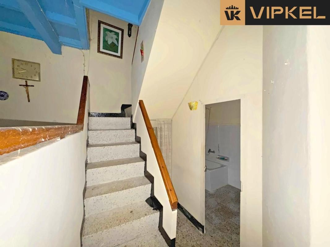 Sale of townhouse in Calle do Carmen , Fisterra photo 1