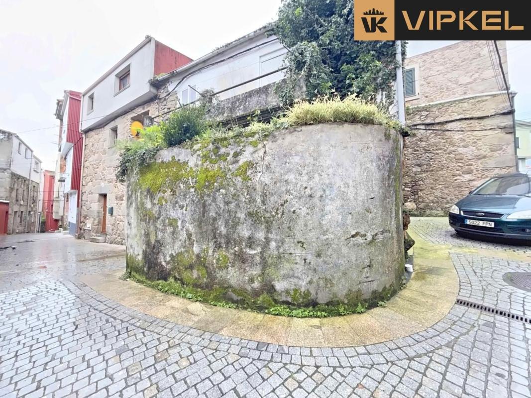 Sale of townhouse in Calle do Carmen , Fisterra photo 4