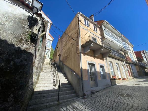 Chalet adosado en calle Rafael Juan, 41 photo 3
