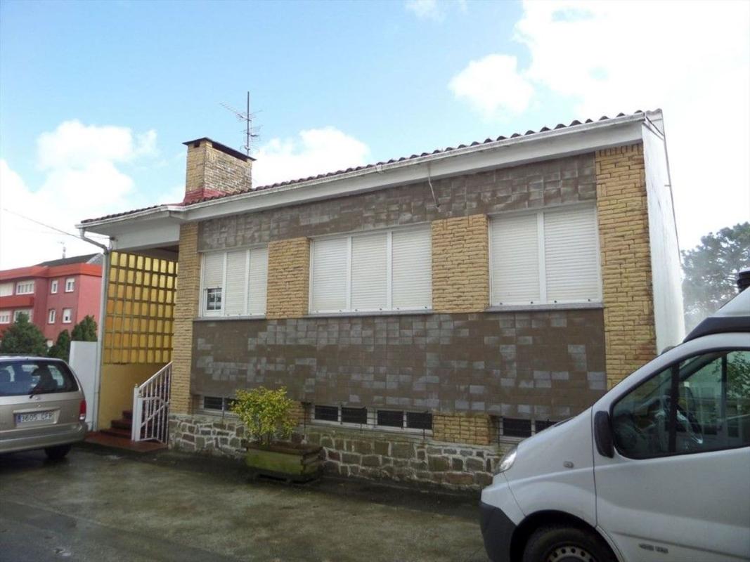 Venta de chalet independiente en Calle Quenxe, Corcubion
photo 1