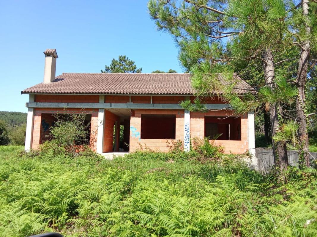 Sale of independent chalet in Lugar de mallas s/n, Fisterra
photo 1