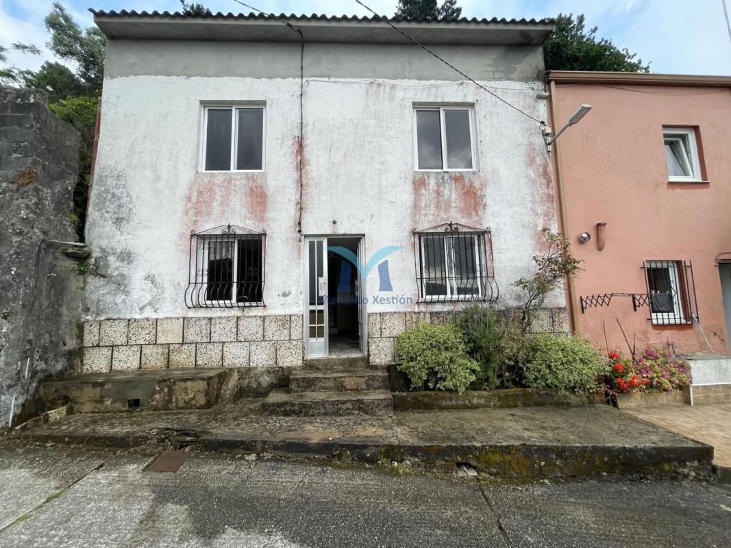 Продажа отдельного шале в  Cee, Си photo 2