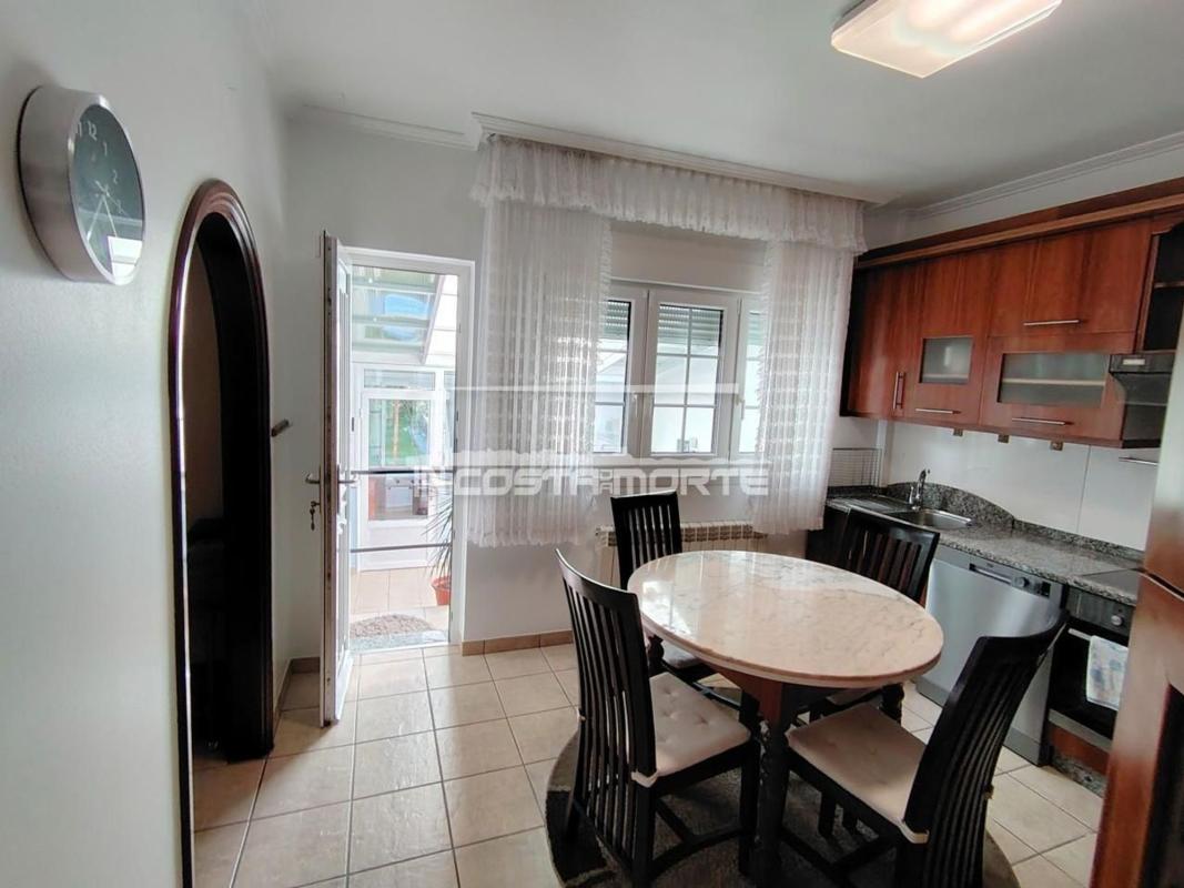 Sale of independent chalet in Calle da Calzada, Cee
 photo 2