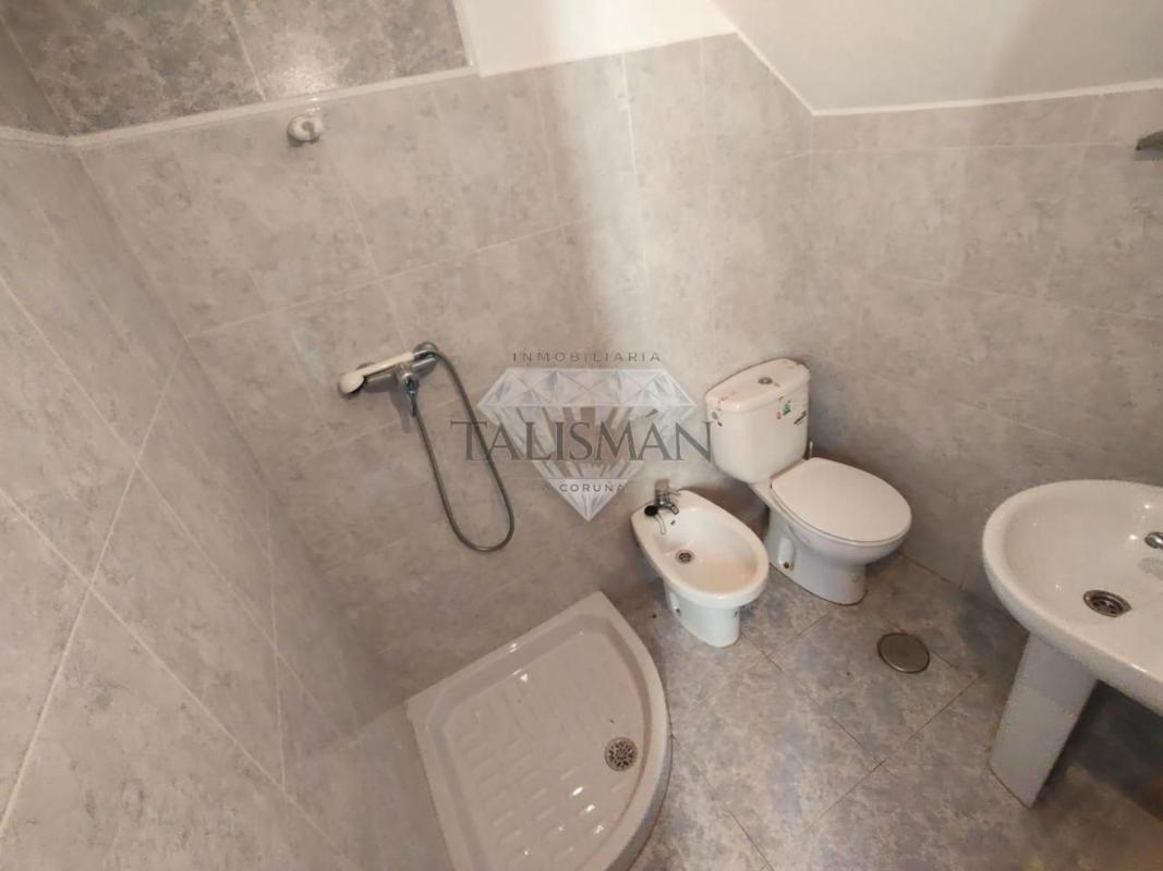 Продажа отдельного шале в Callobre, Оза-Чесурас photo 5