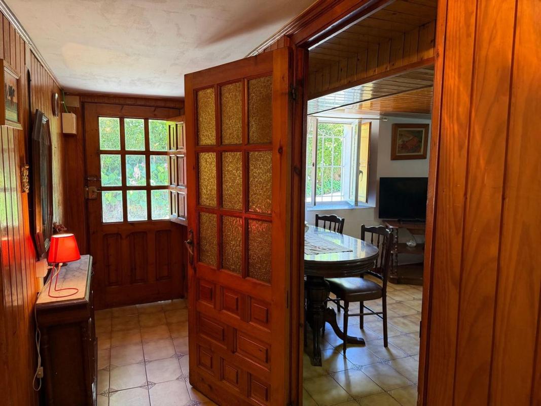 Sale of independent chalet in Lugar Oza, Oza-Cesuras
photo 5