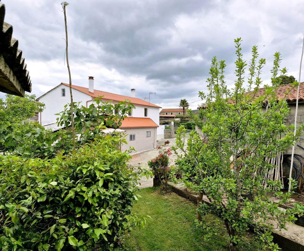 Properties for sale and rent in Spain photo 3