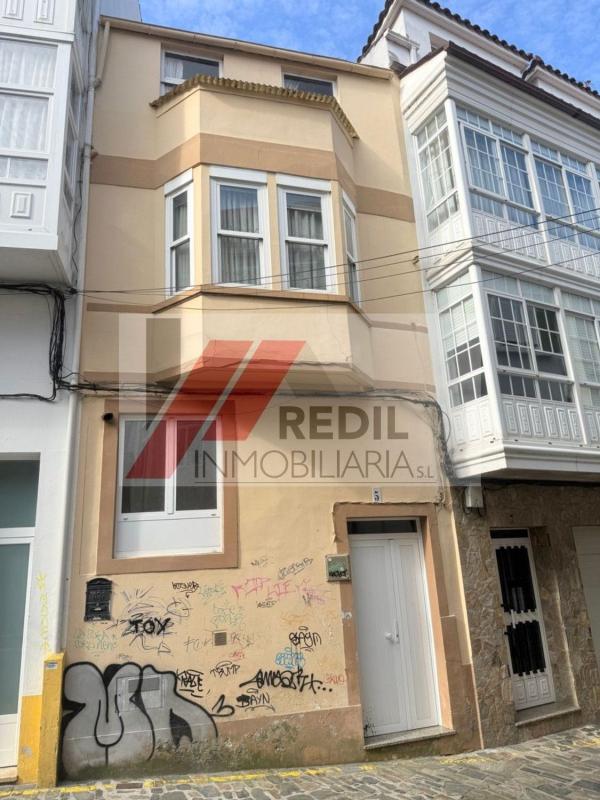 Venta de chalet adosado en  Calle Pozo , Betanzos photo 2
