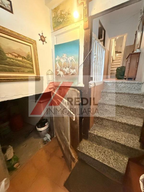 Venta de chalet adosado en  Calle Pozo , Betanzos photo 3