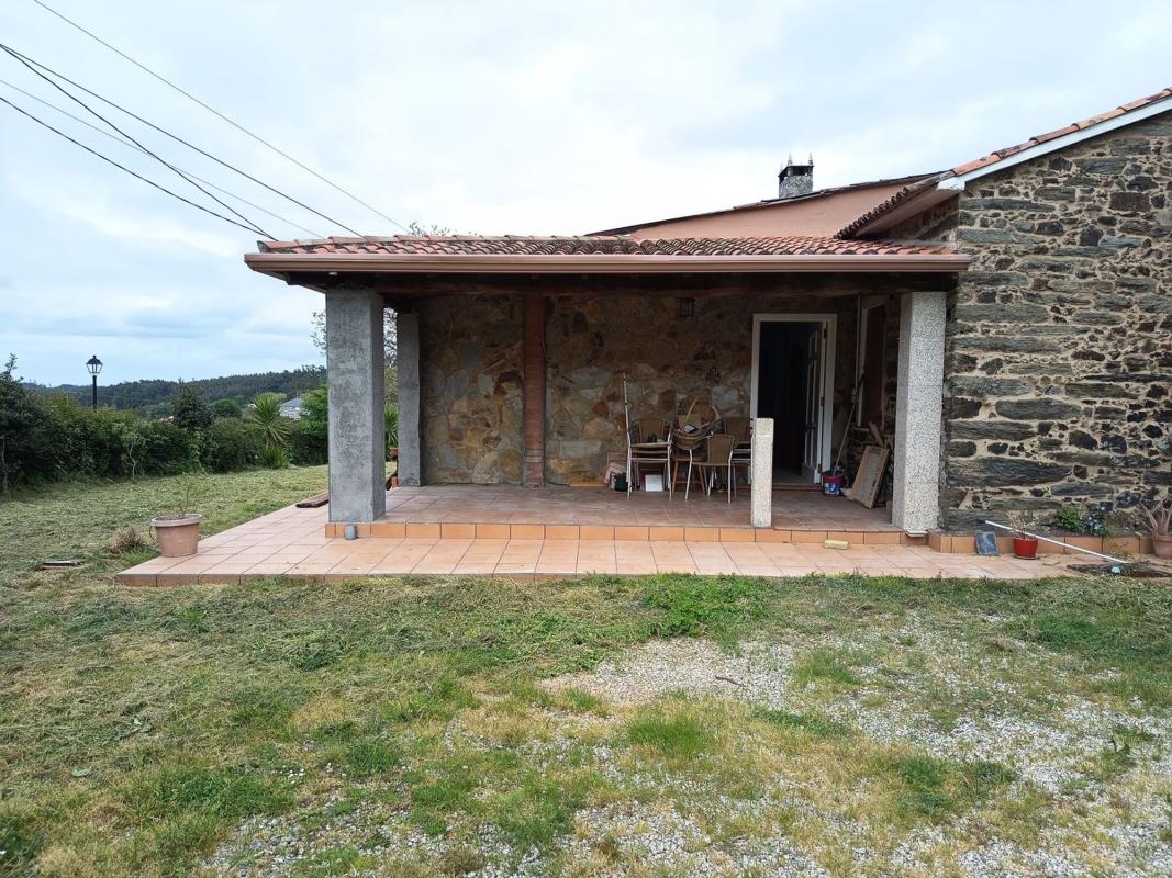 Продажа отдельного шале в  Castiñeiro, Оза-Чесурас photo 2