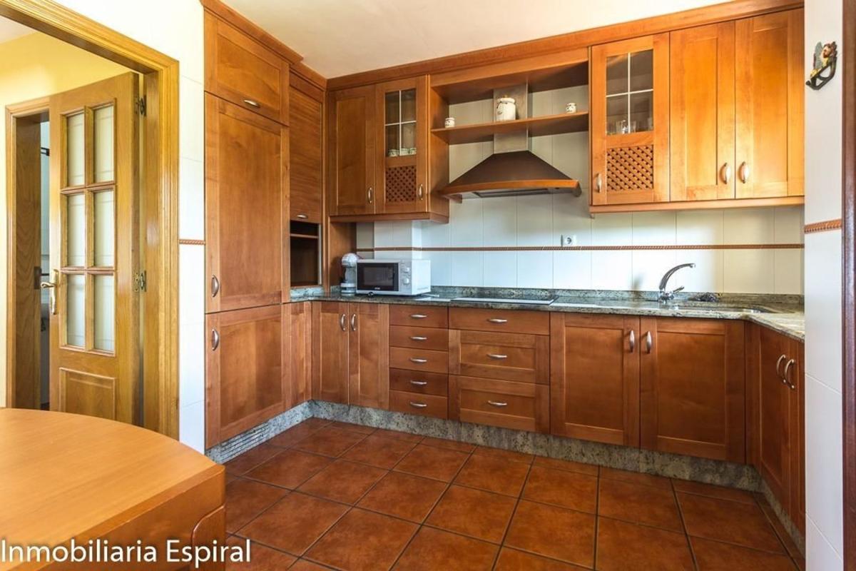 Venta de chalet adosado en Currás , Miño photo 2