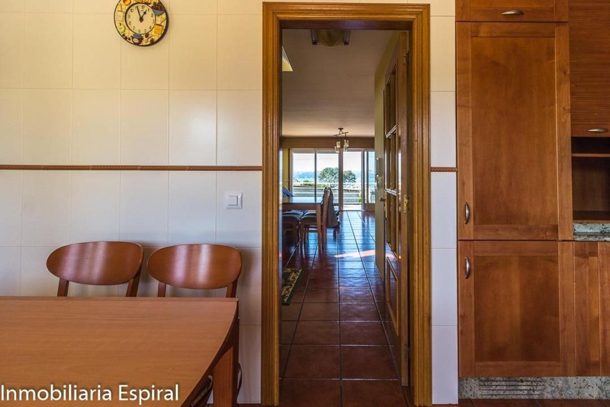 Venta de chalet adosado en Currás , Miño photo 4