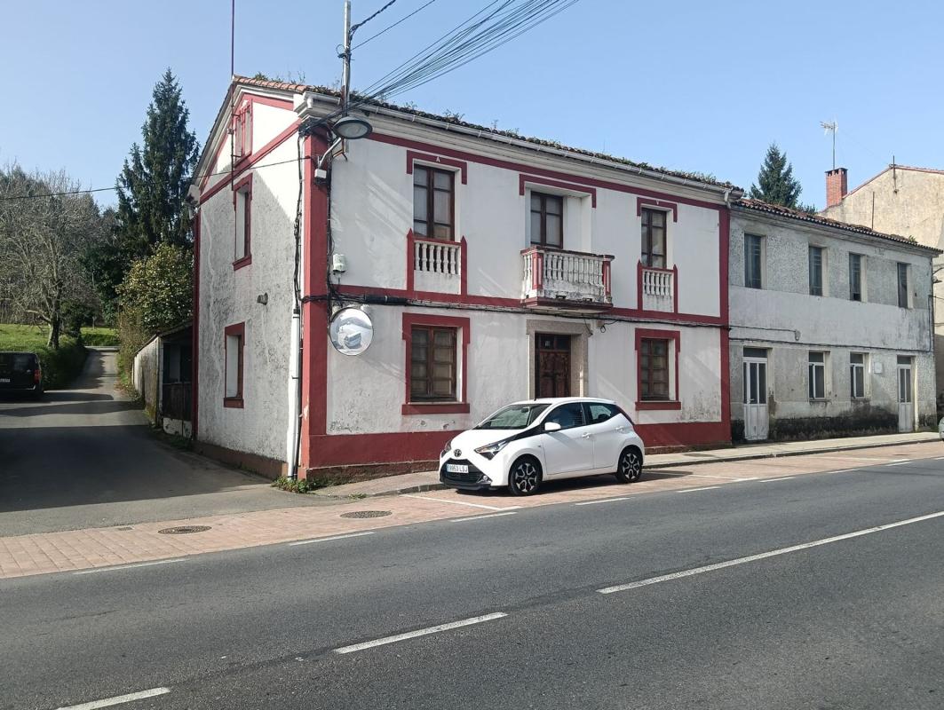 Продажа таунхауса в Frais , Оза-Чесурас photo 1
