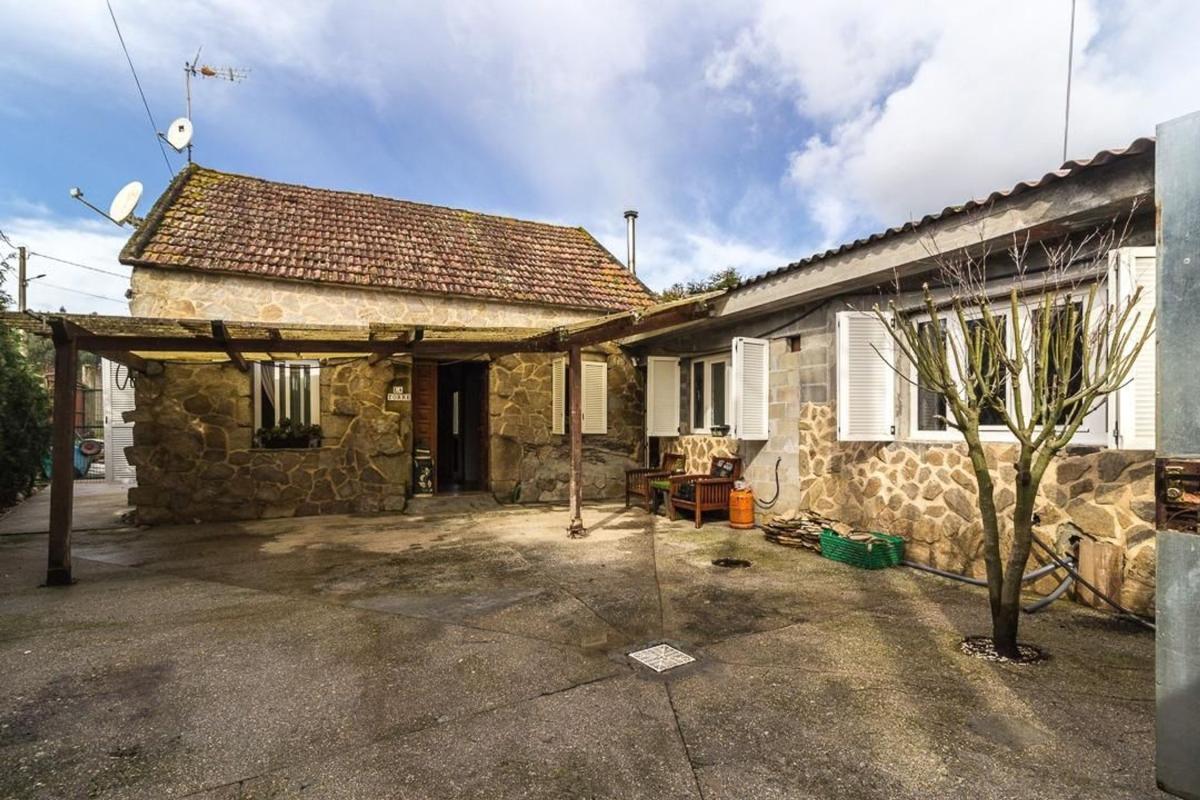 Venta de chalet independiente en Miño, Miño
photo 1