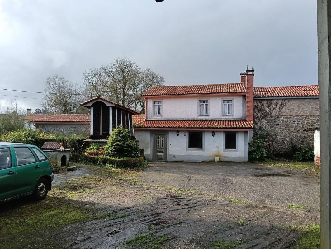Venta de chalet adosado en A Illana , Curtis photo 2