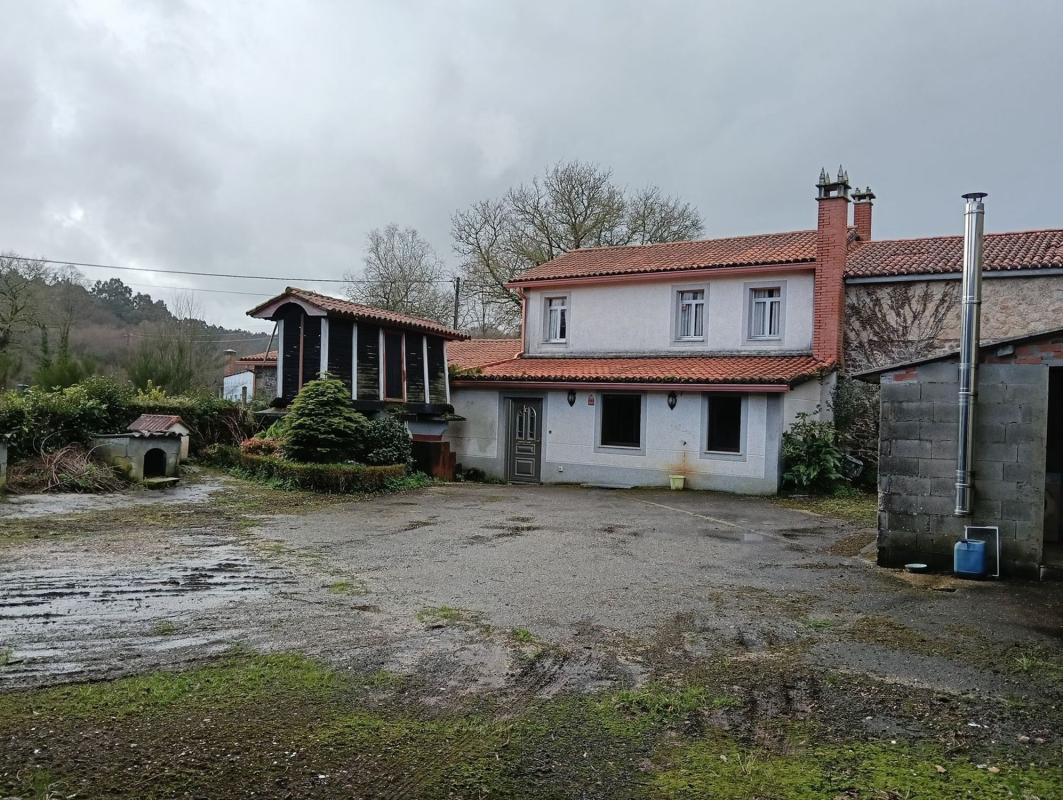 Venta de chalet adosado en A Illana , Curtis photo 5