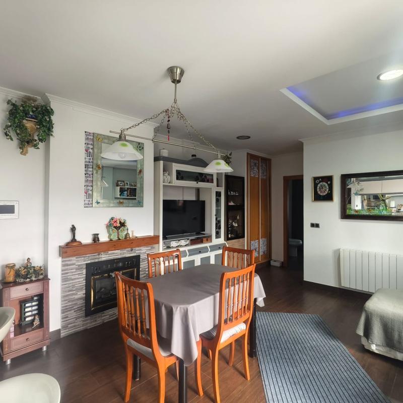 Sale of independent chalet in Leiro, Miño
photo 1