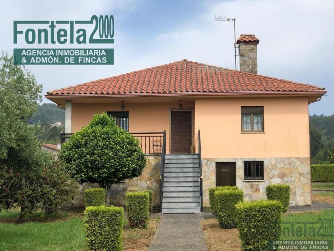 Продажа отдельного шале в  Calle Lugar Carres, Оза-Чесурас photo 2