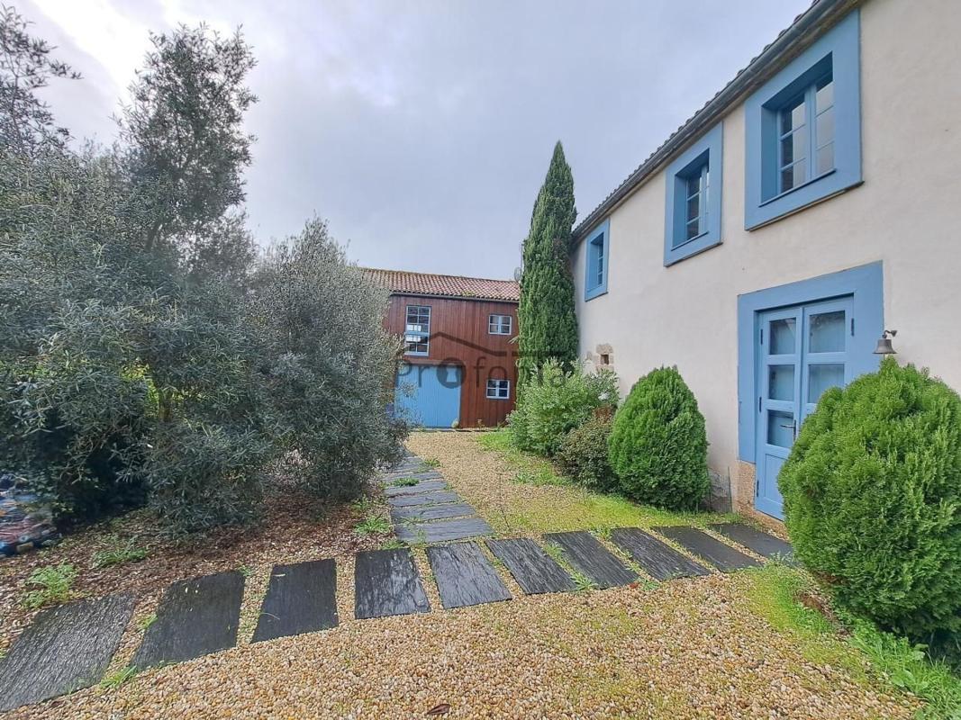 Sale of independent chalet in Lugar Chedas, Paderne
photo 5