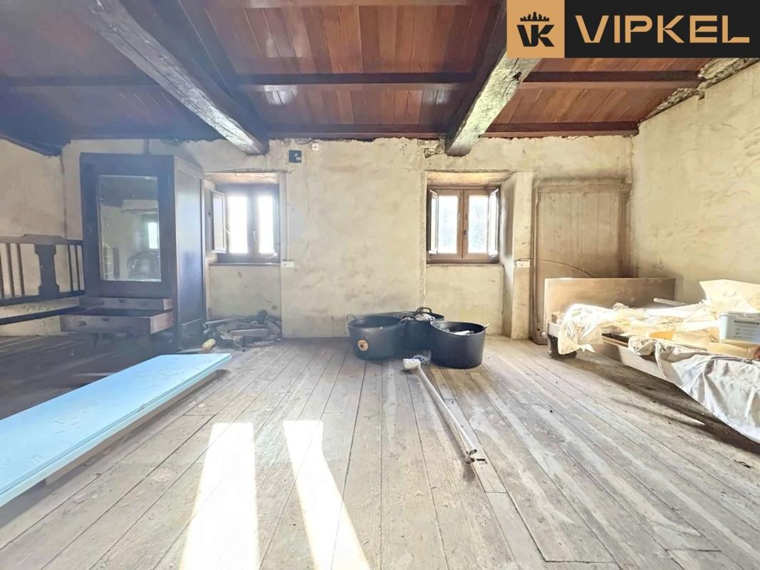 Продажа отдельного шале в Xuanzo, Оза-Чесурас photo 4